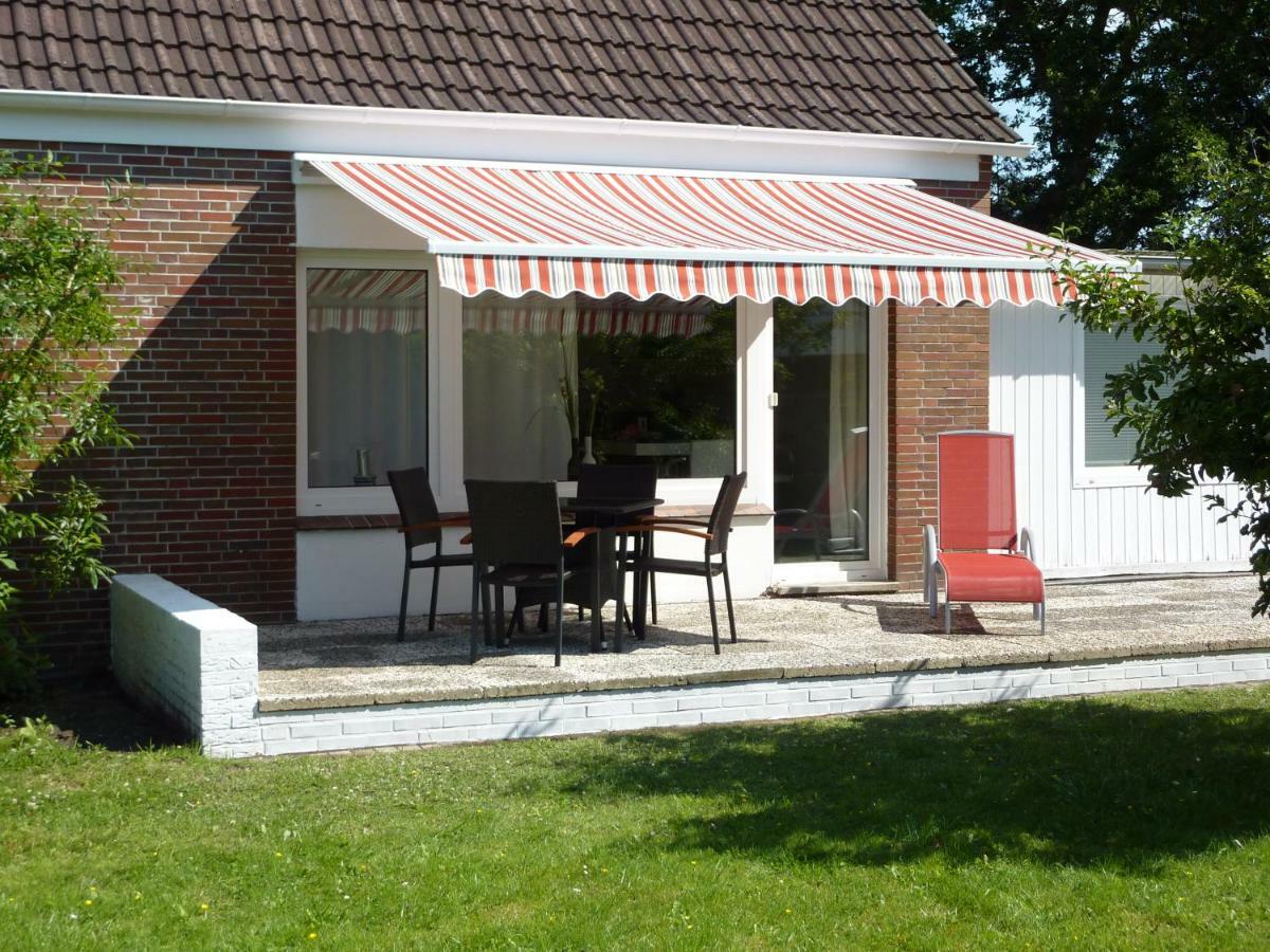 Meine-Nordsee-Fewo Esens Exterior photo