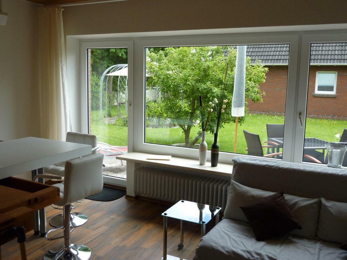 Meine-Nordsee-Fewo Esens Exterior photo